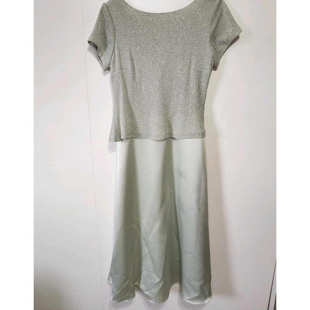 Arianna by Rachel Kaye Vintage Formal Gown Pastel Green Metallic Top Size 6